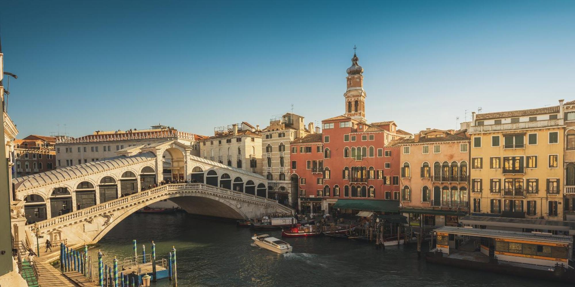 Glass House - Loft 2 Minutes To Rialto Bridge & View Venesia Bagian luar foto
